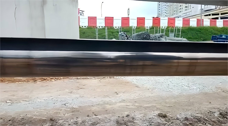 تحليل أسباب تلون قضيب مكبس الأسطوانة الهيدروليكية