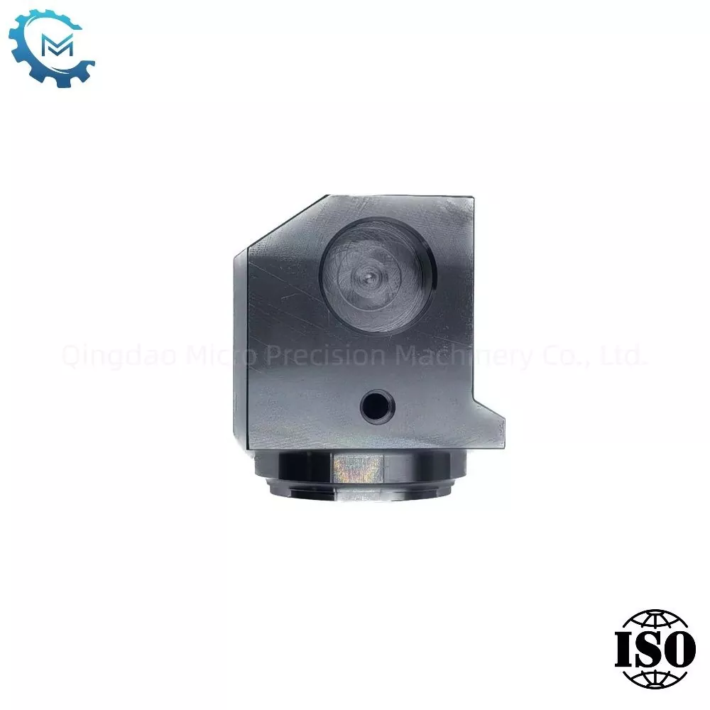 كيف تؤثر قاعدة الأسطوانة على أداء النظام الهيدروليكي؟